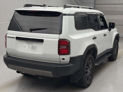 TOYOTA LAND CRUISER 250