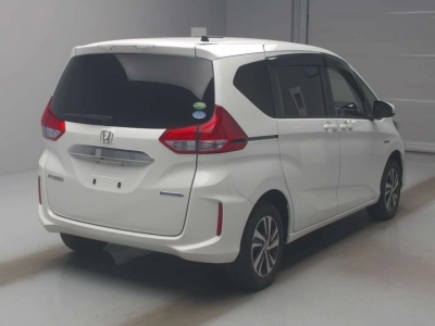HONDA FREED HYBRID