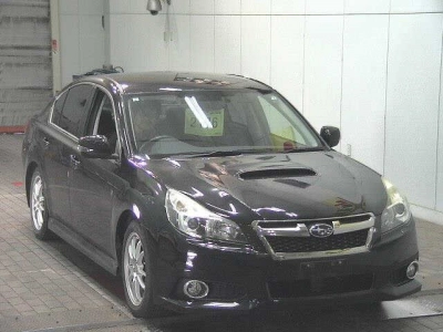 SUBARU LEGACY B4