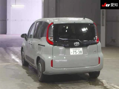 TOYOTA SIENTA
