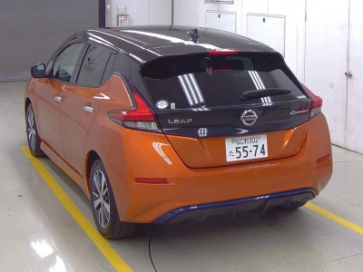 NISSAN LEAF