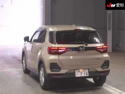 DAIHATSU ROCKY