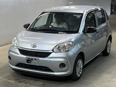 DAIHATSU BOON