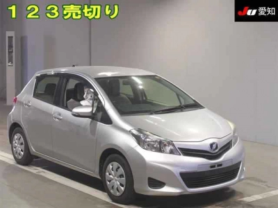 TOYOTA VITZ