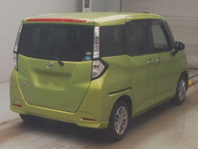 TOYOTA TANK