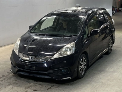 HONDA FIT SHUTTLE HYBRID