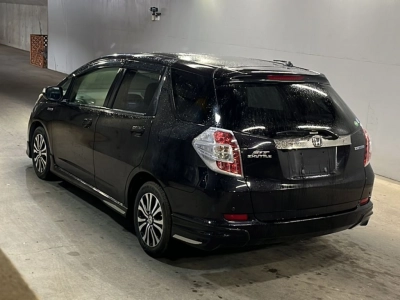 HONDA FIT SHUTTLE HYBRID