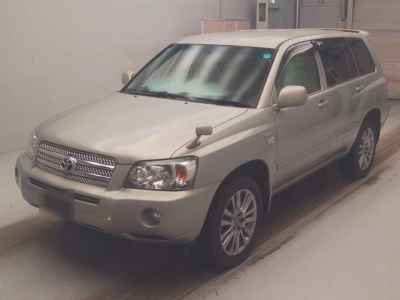 TOYOTA KLUGER HYBRID