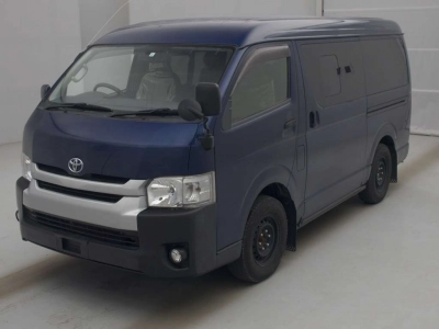 TOYOTA HIACE WAGON