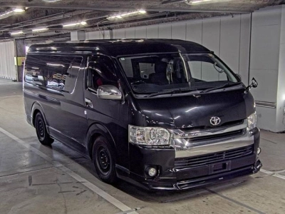 TOYOTA HIACE WAGON