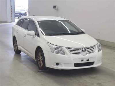 TOYOTA AVENSIS WAGON