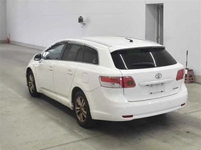 TOYOTA AVENSIS WAGON