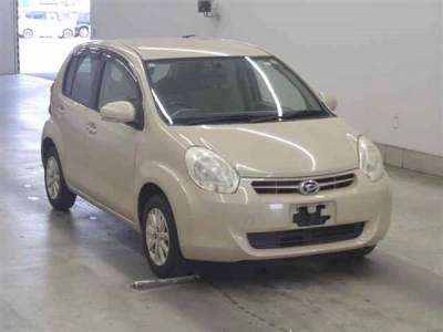 DAIHATSU BOON