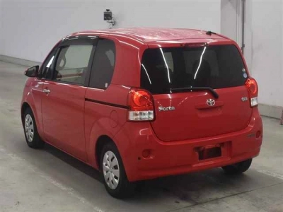 TOYOTA PORTE