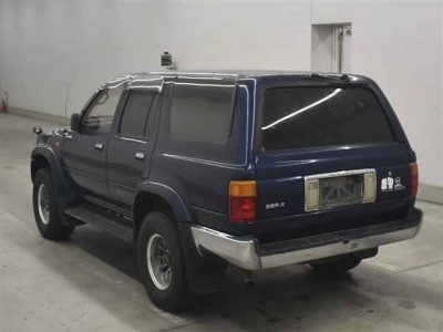 TOYOTA HILUX SURF