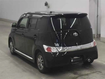 TOYOTA BB
