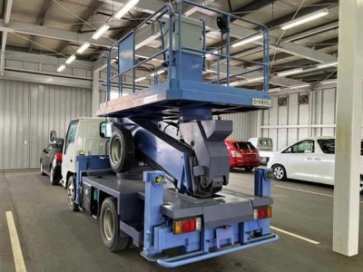 ISUZU ELF