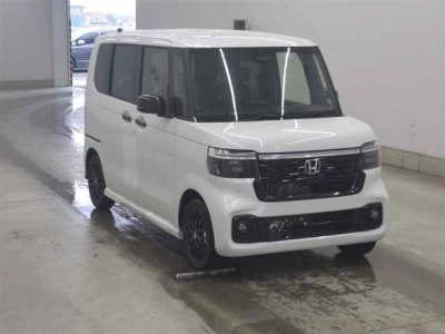 HONDA N BOX CUSTOM