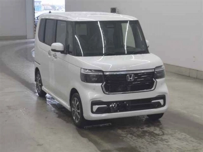 HONDA N BOX CUSTOM