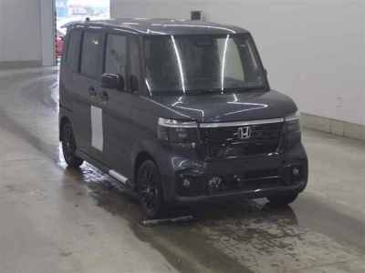 HONDA N BOX CUSTOM