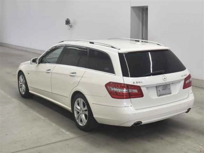 MERCEDES BENZ E CLASS STATION WAGON