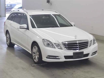 MERCEDES BENZ E CLASS STATION WAGON