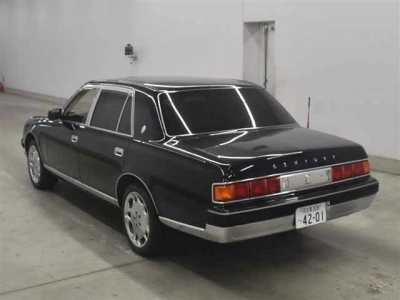 TOYOTA CENTURY