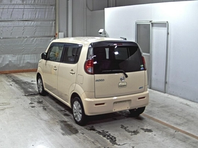 NISSAN MOCO