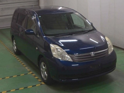 TOYOTA ISIS