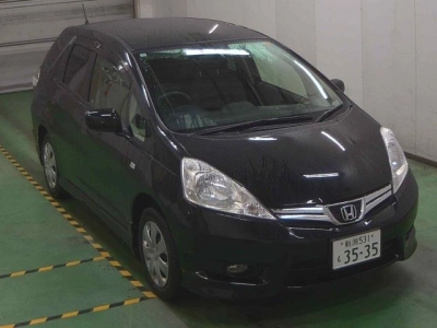 HONDA FIT SHUTTLE