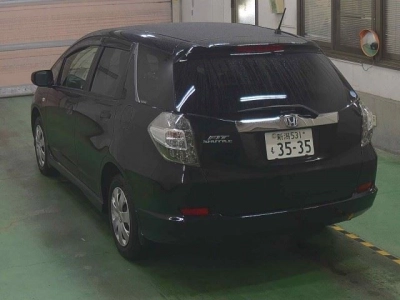 HONDA FIT SHUTTLE