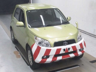 TOYOTA RUSH