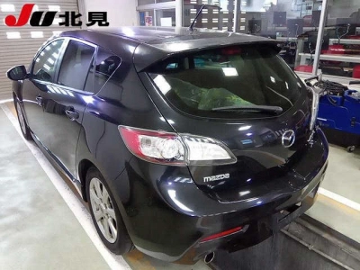 MAZDA AXELA SPORT