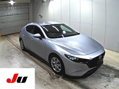MAZDA MAZDA3 FASTBACK