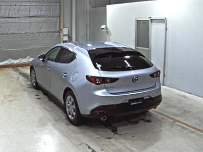 MAZDA MAZDA3 FASTBACK