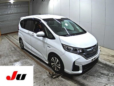 HONDA FREED + HYBRID