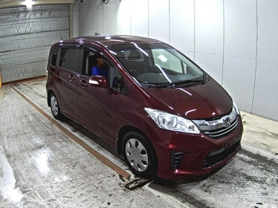 HONDA FREED