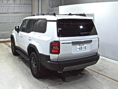 TOYOTA LAND CRUISER 250