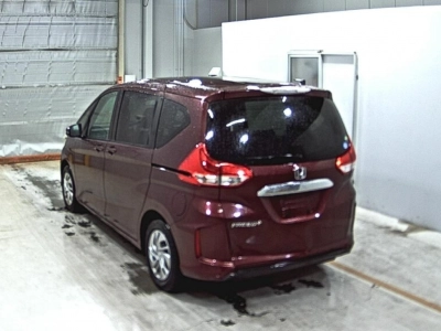 HONDA FREED+