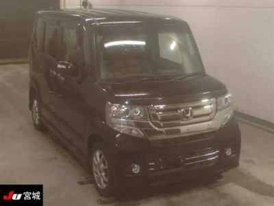 HONDA N BOX +