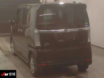 HONDA N BOX +