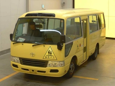 TOYOTA COASTER