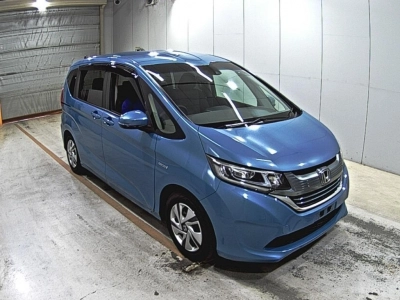HONDA FREED HYBRID