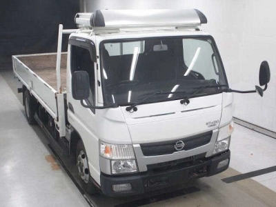 NISSAN NT450 ATLAS