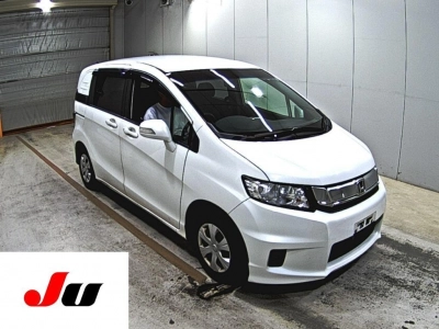 HONDA FREED SPIKE
