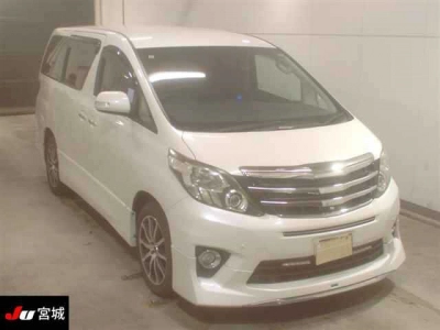 TOYOTA ALPHARD