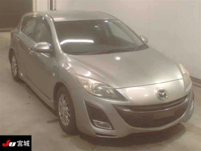 MAZDA AXELA SPORT