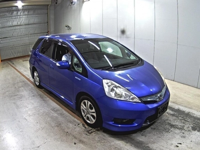 HONDA FIT SHUTTLE HYBRID