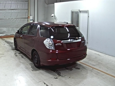 HONDA FIT SHUTTLE HYBRID