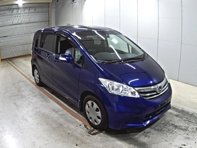 HONDA FREED
